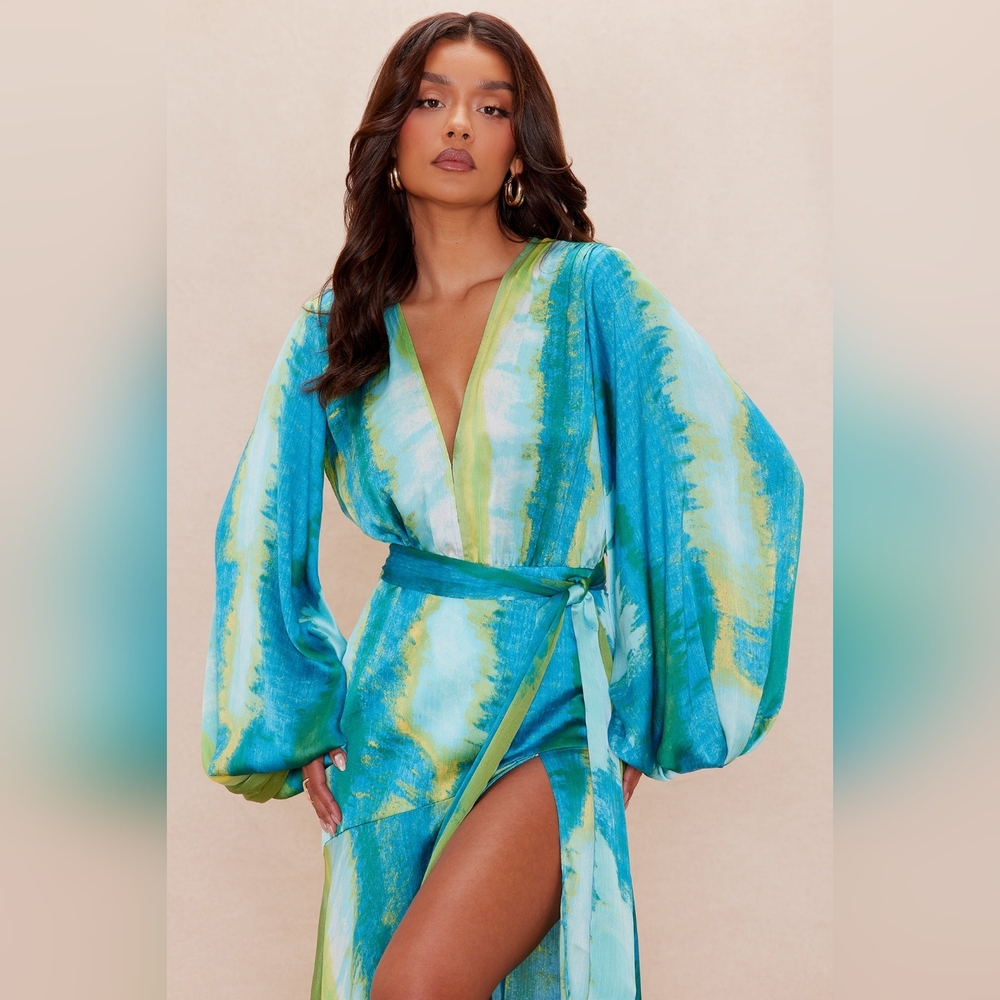 Nova Luxe Maxi Dress - Picture 2 of 5